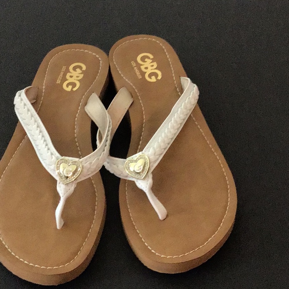 GBG white Sandals